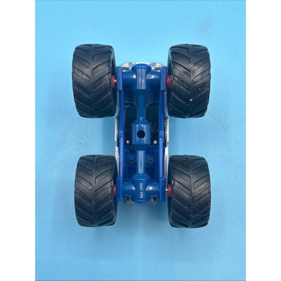 Spider-Man 3 The Movie Merch. 1:64 Diecast Monster Truck  RARE - Picture 6 of 6